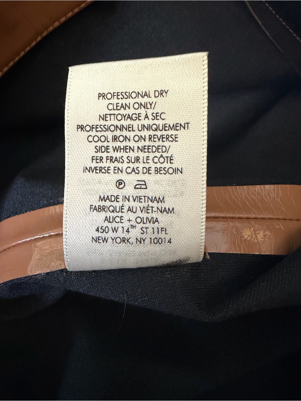 ALICE + OLIVIA Maddox Back Zip Vegan Leather Legging in Camel - Picture 7 of 12